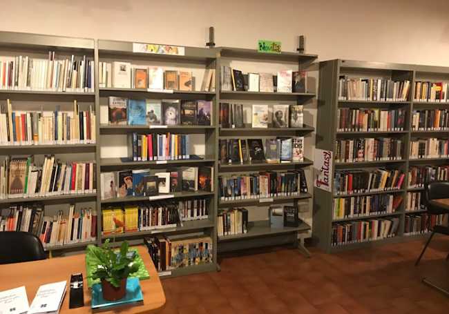 Biblioteca Casale CC