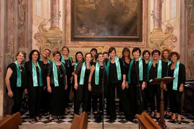 Black Inside in concerto natale