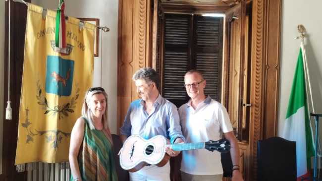 Guitar 1