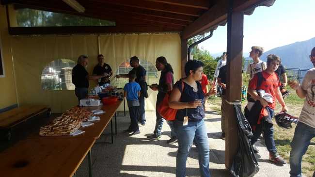 aperitivo motoclubomegna belvedere