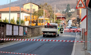 camion passaggio livello omegna