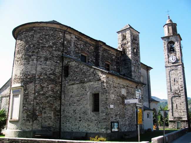 chiesa di pettenasco 700