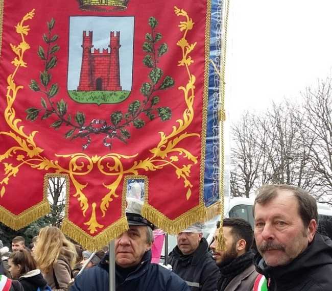 gonfalone gravellona