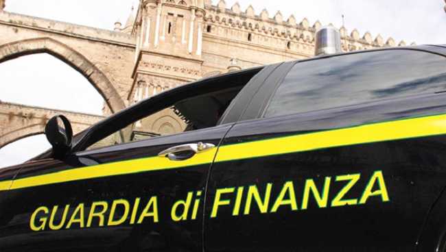 guardia finanza portiera