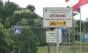 orta cartello ciclisti