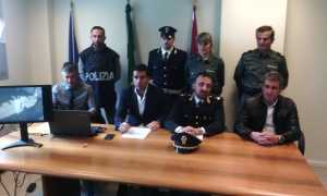 polizia conferenza stampa capretti