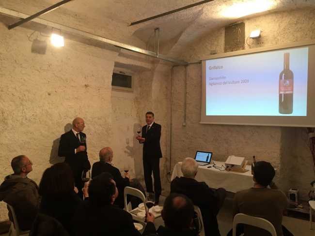 presentazione casale2 700