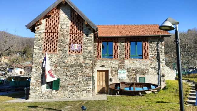 sede Canottieri orta 2