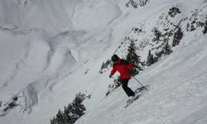 skiing 999243 640
