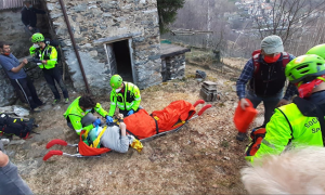soccorso barella omegna