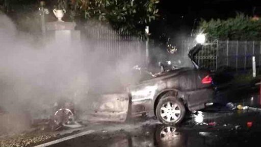 orta auto incendio