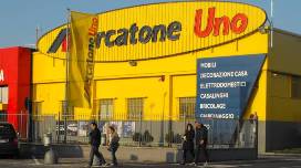 mercatone uno 16
